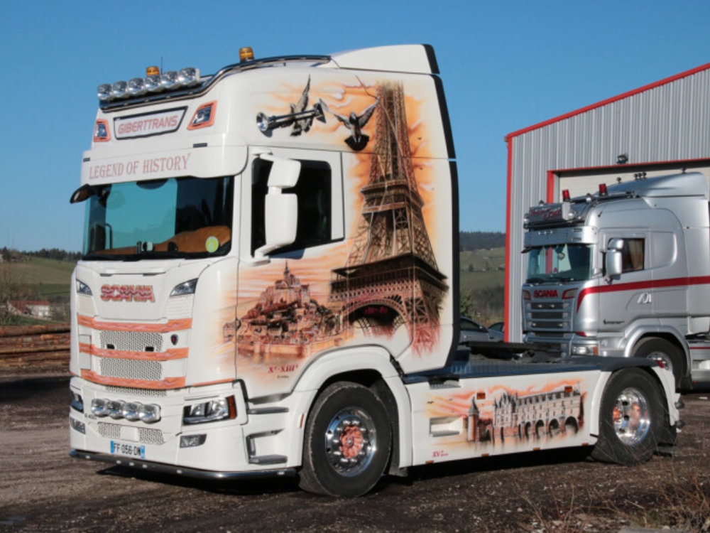 WSI WSI Scania R Highline 4x2 Giberttrans "Legend of history"