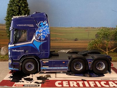 WSI WSI Scania R Highline 6x2 Toftegaard