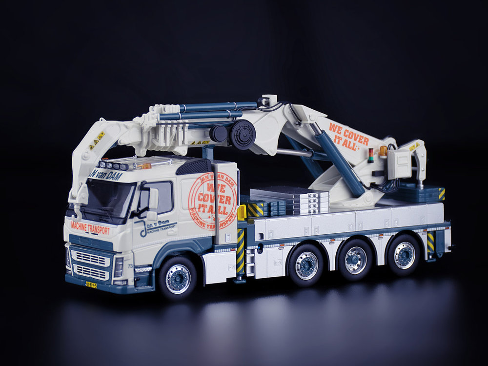 IMC IMC Volvo FM500 with 200 tons Erkin crane Jan van Dam Machine transport