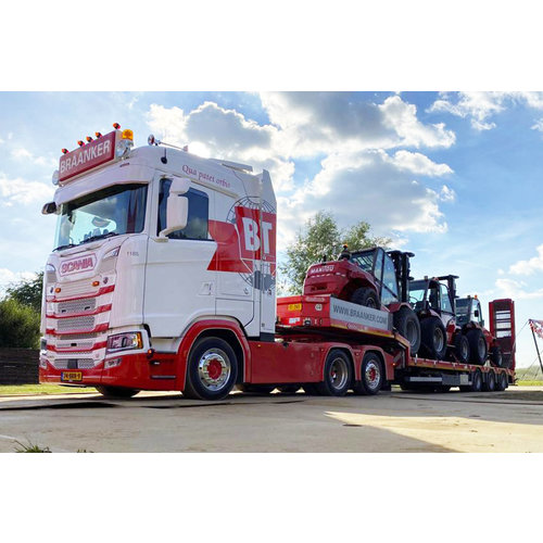 IMC IMC Scania S 6x2 with MCOS 3-axle semi lowloader with ramps Braanker IMC IMC Scania S 6x2 with MCOS 3-axle semi lowloader with ramps Braanker
