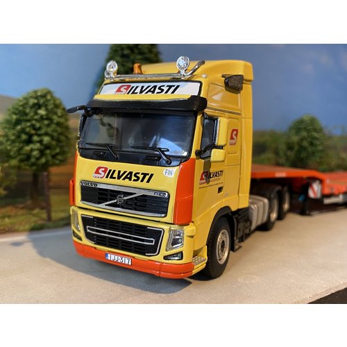 WSI WSI Volvo FH3 Globetrotter 6x4 + 4-as semi dieplader Silvasti WSI WSI Volvo FH3 Globetrotter 6x4 + 4-as semi dieplader Silvasti