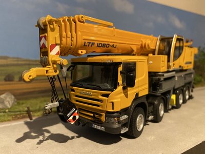 WSI WSI Liebherr LTF 1060-4.1 Scania P420 Premium Line