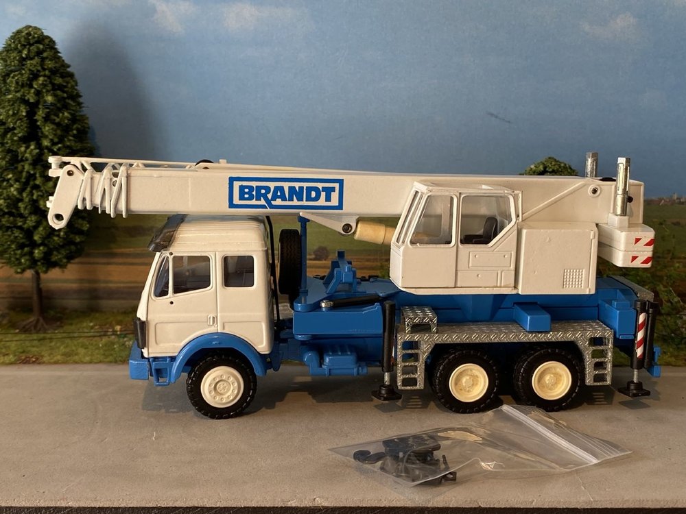 Conrad Modelle Conrad Liebherr LTF 1030-3 telescopic truck crane BRANDT