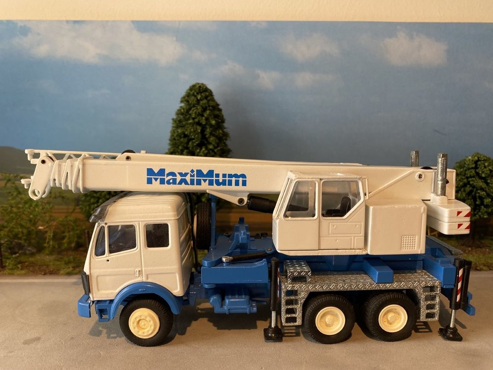 Conrad Modelle Conrad Liebherr LTF 1030-3 telescopic truck crane MaxiMum