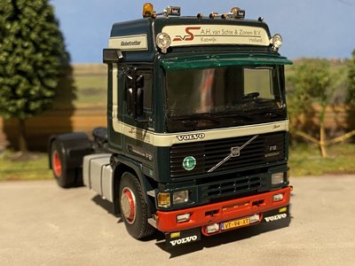 WSI WSI Volvo F12 Globetrotter 4x2 A.H. van Schie