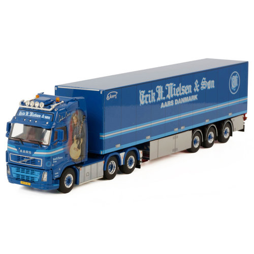 WSI WSI Volvo FH2 Globetrotter XL 6x2 with Box trailer Erik H. Nielsen WSI WSI Volvo FH2 Globetrotter XL 6x2 with Box trailer Erik H. Nielsen