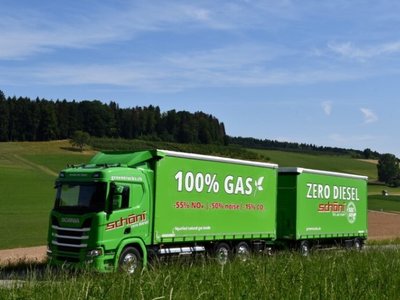 Tekno Tekno Scania Next Gen R-serie rigid truck with trailer Schöni