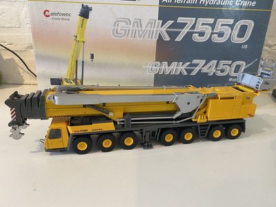 NZG NZG Grove GMK 7550/ GMK 7450 Mobile Crane