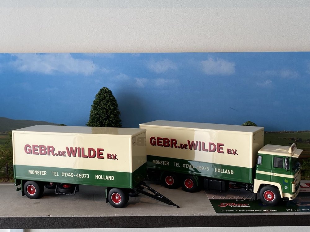 Tekno Tekno Scania 140 motorwagen met aanhanger Gebr. de Wilde