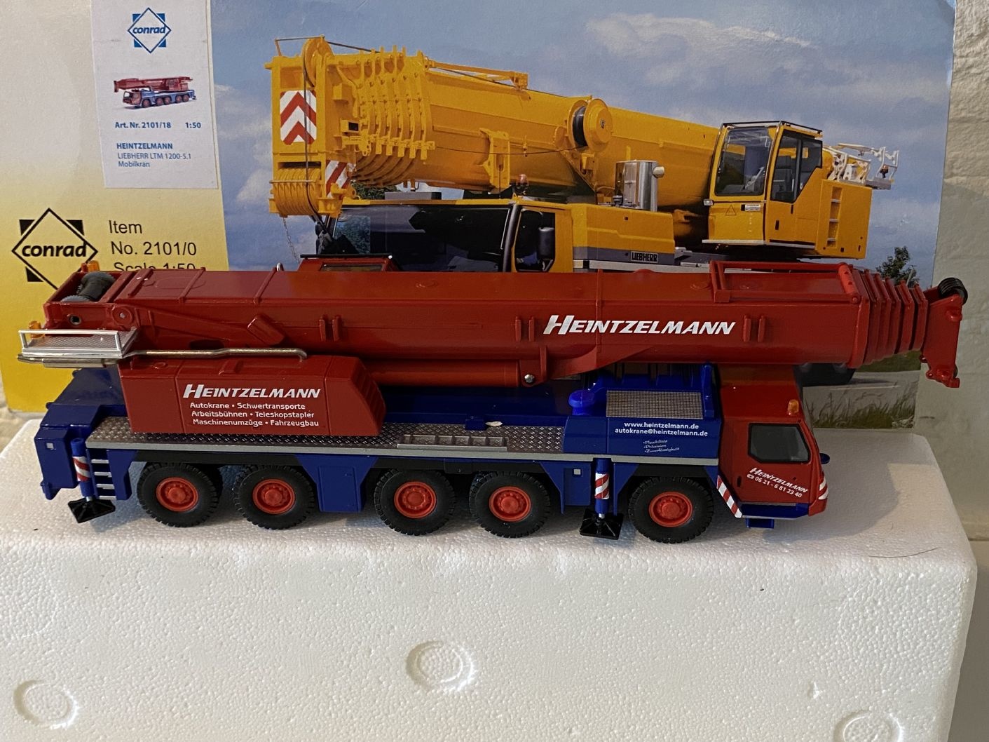 一品物レアコンラート リープヘルLTM1200-5.1 クレーン 模型 1/50 一品物レアコンラート リープヘルLTM1200-5.1 クレーン 模型 1/50