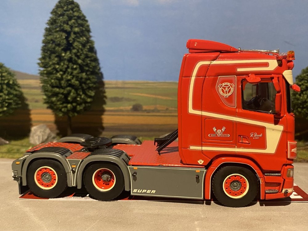 WSI WSI Scania S 6x2 FL. Brandt & Son