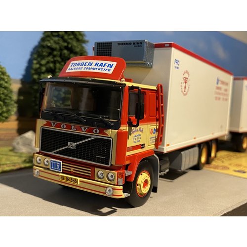 Tekno Tekno Volvo F12 Rigid truck with 2-axle trailer Torben Rafn