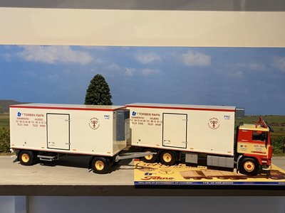 Tekno Tekno Volvo F12 motorwagen met 2-as schamel Torben Rafn