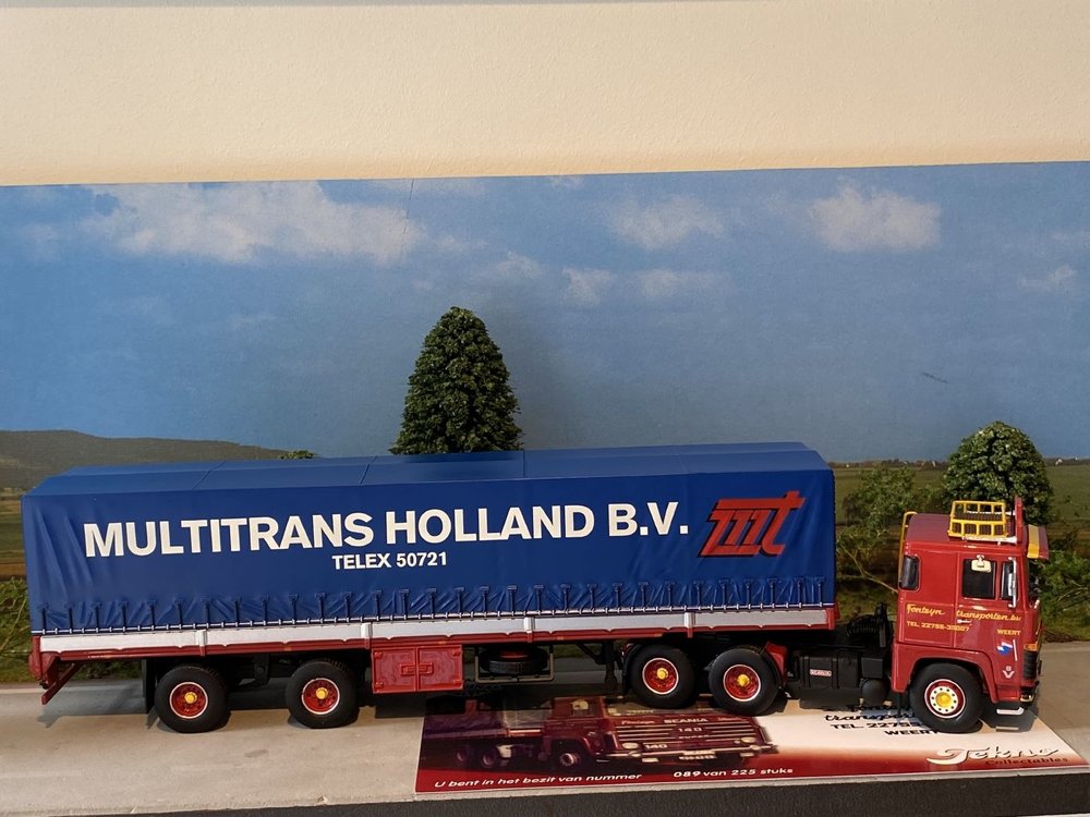 Tekno Tekno Scania 140 met 2-assige huifoplegger Fonteijn