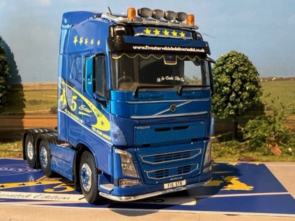 WSI WSI EXCLUSIEF Volvo FH4 Glob. 6x2 Five Star Kilmarnock Scotland