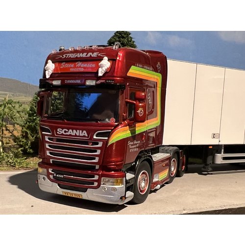 WSI WSI Scania streamline Topline 6x2 met 3-as gesloten oplegger Steen Hansen