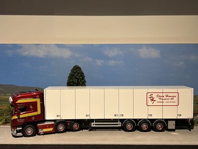 WSI WSI Scania streamline Topline 6x2 met 3-as gesloten oplegger Steen Hansen