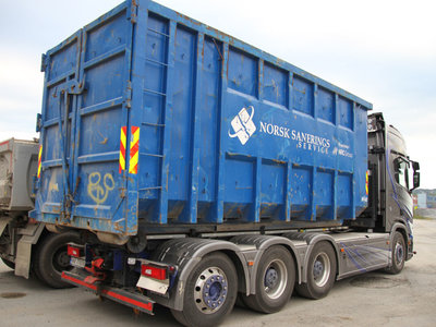 WSI WSI  Scania R Highline 8x4 rigid truck with hooklift system + container 40m3 Norsk Saneringsservice