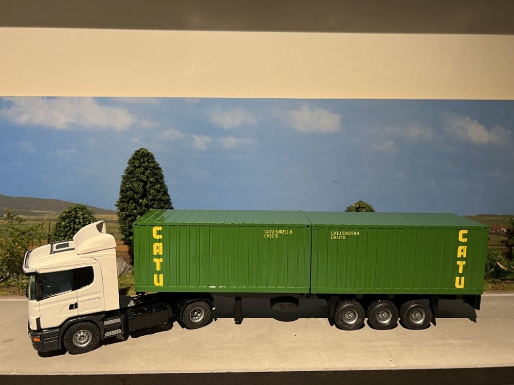 Tekno Tekno Scania 124L/400 with container trailer + 2x20ft. container CATU