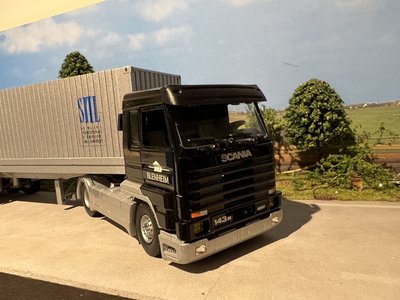 Tekno Tekno Scania 143M streamline with container trailer + 1x40ft. container SITL / Blenheim