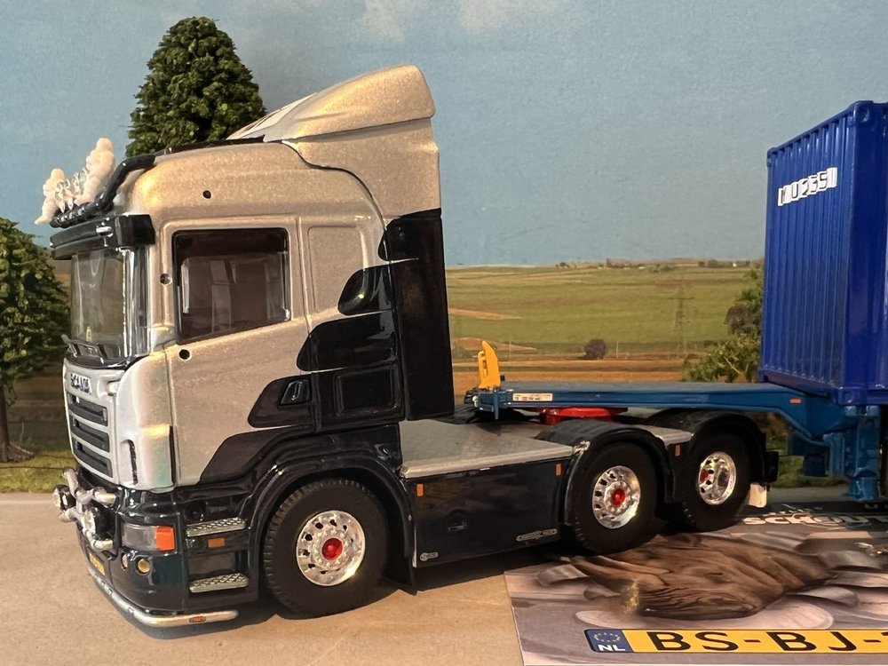 Tekno Tekno Scania R Highline 6x2 met flexitrailer + 20ft. container Fred Schouten