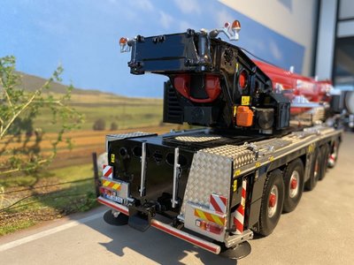 Mammoet store IMC Demag AC250-5 Mobile crane MAMMOET