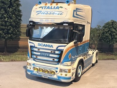 WSI WSI Scania R streamline Topline 4x2 Fussoni