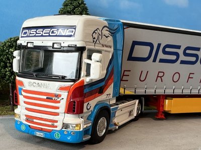 WSI WSI Scania R6 Topline with 3-axle curtainside trailer Dissegna