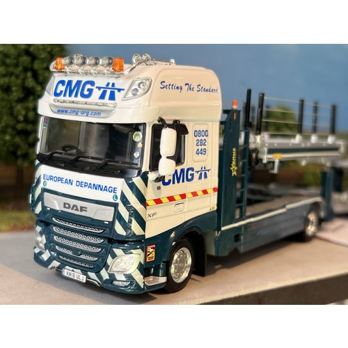 WSI WSI EXCLUSIEF DAF 106XF Super Space Cab combi auto-transporter CMG  Newport Pagnell England