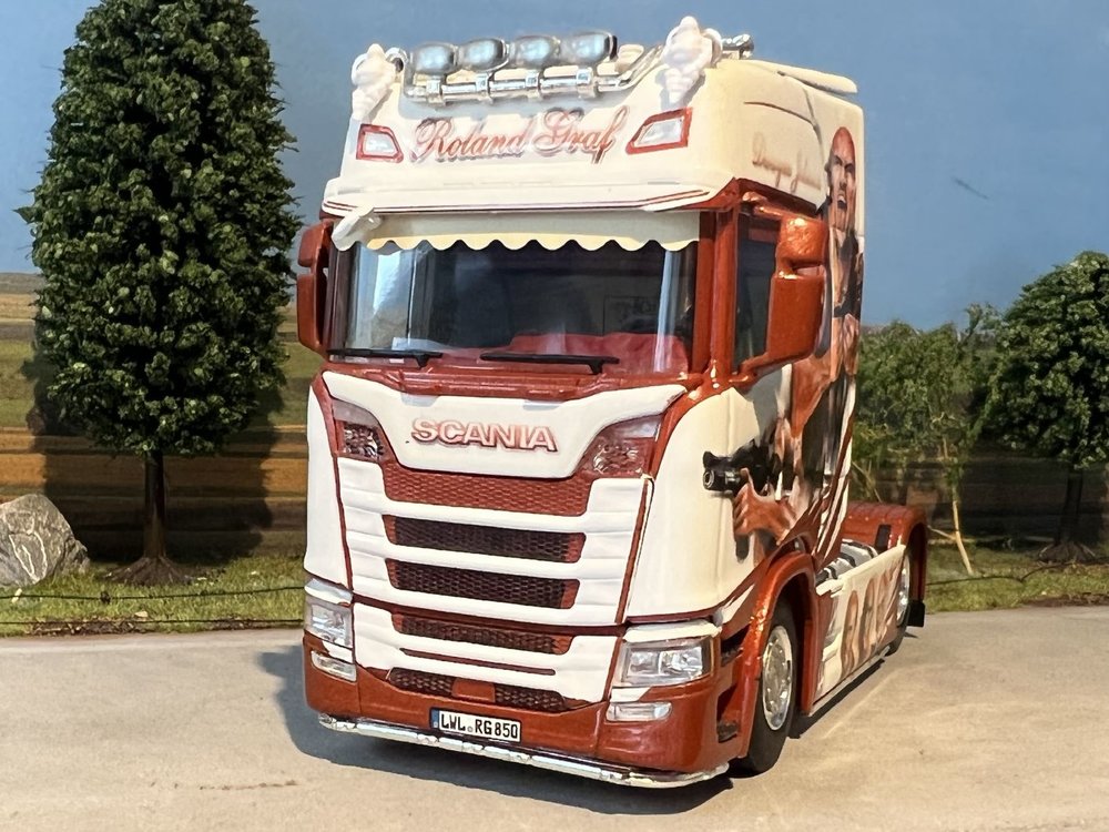 WSI WSI Scania S Highline 4x2 single truck Roland Graf