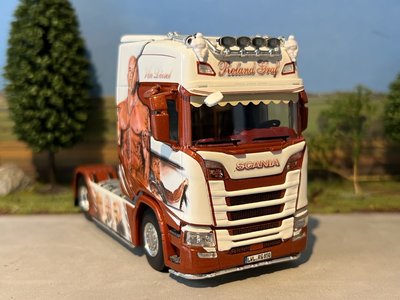 WSI WSI Scania S Highline 4x2 single truck Roland Graf