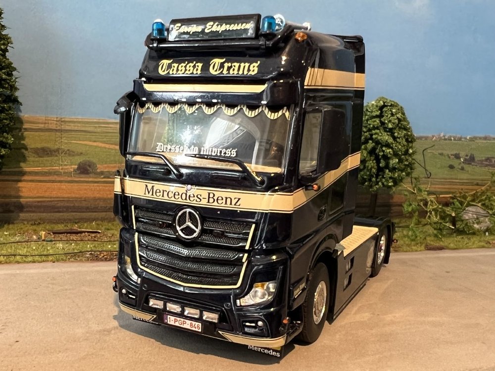 WSI WSI Mercedes Actros MP4 Giga Space 4x2 Tassa Trans