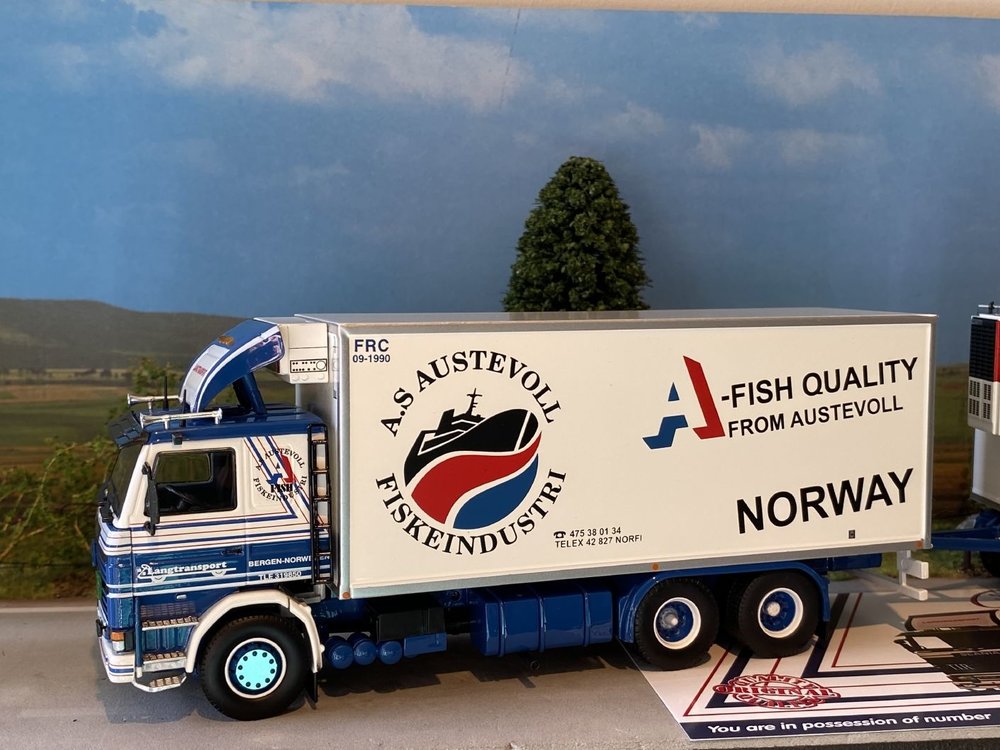 Tekno Tekno Scania 142H Rigid truck with 2-axle trailer Langtransport