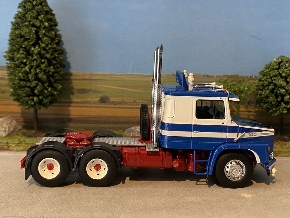 Tekno Tekno Scania 140 Torpedo 6x2 Autotransit