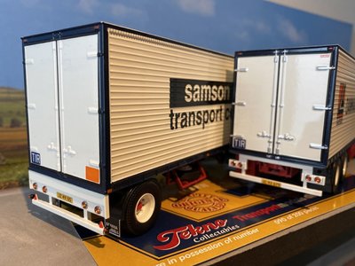 Tekno Tekno Scania 142 motorwagen met schamelaanhanger Kim Johansen