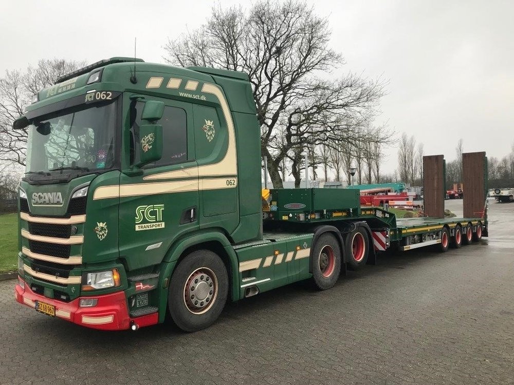 IMC IMC Scania R Highline  6x4 with Nooteboom MCOS 4-axle semi lowloader SCT