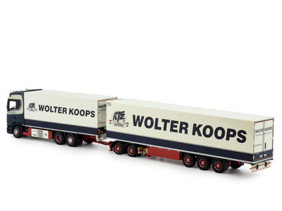 Tekno Tekno Scania Next Gen S Highline rigid truck with dolly and 3-axle reefer trailer Wolter Koops