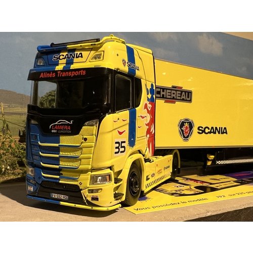 Tekno Tekno Scania Next Gen S-serie Highline met 3-assige koeloplegger Lamera Cup Tekno Tekno Scania Next Gen S-serie Highline met 3-assige koeloplegger Lamera Cup