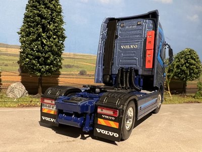 WSI WSI Volvo FH4 Globetrotter XL 4x2 A&S FEIK