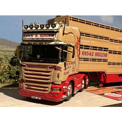 Tekno Tekno Scania R-serie Topline 6x2 met Houghton Parkhouse veewagen Ian S. Roger