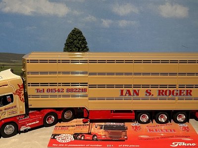 Tekno Tekno Scania R-serie Topline 6x2 with Houghton Parkhouse livestock trailer Ian S. Roger