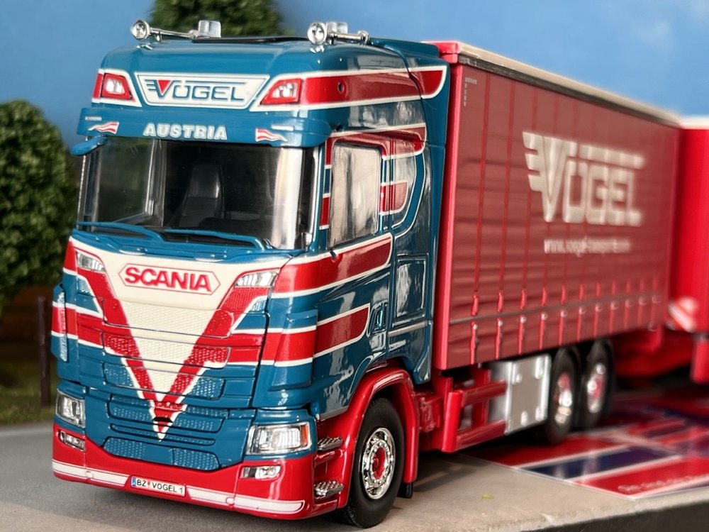 Tekno Tekno Scania Next Gen S-serie Highline rigid truck with trailer Vogel Transporte