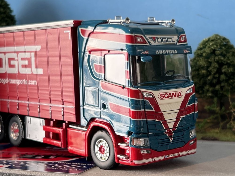 Tekno Tekno Scania Next Gen S-serie Highline rigid truck with trailer Vogel Transporte