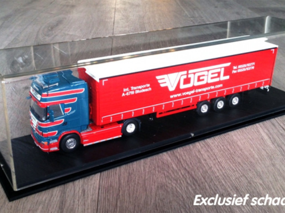 Tekno display case tractor + trailer