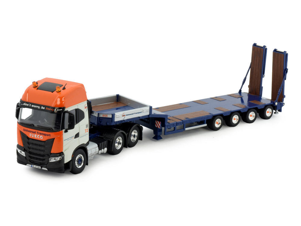 Tekno Tekno Iveco S-way 6x4 with 4-axle low loader Universal