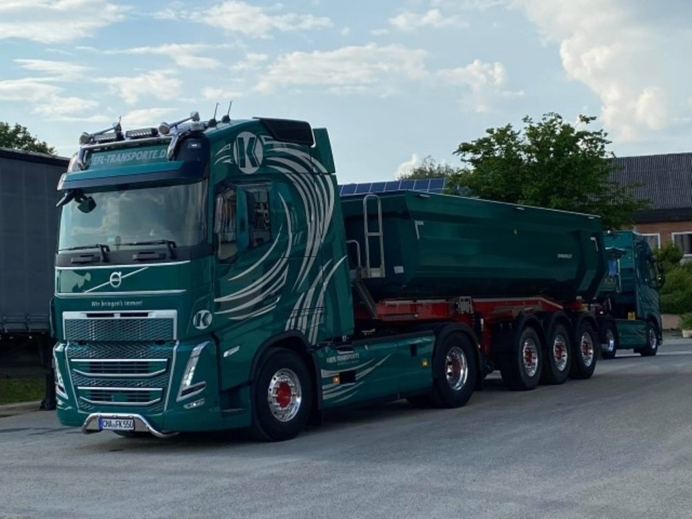 Tekno Tekno Volvo FH04 Globetrotter met 3-assige Meiller oplegger Kiefl Transporte