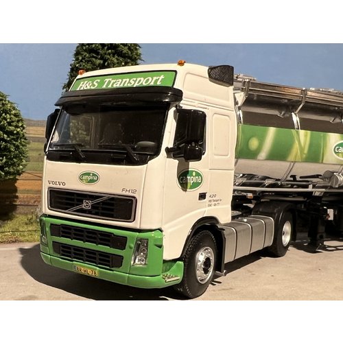 WSI WSI Volvo FH Globetrotter with 3-axle Hobur trailer CAMPINA / H&S WSI WSI Volvo FH Globetrotter with 3-axle Hobur trailer CAMPINA / H&S