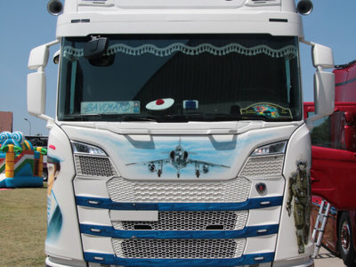 WSI WSI Scania S Highline 4x2 Giberttrans "French Military Navy"