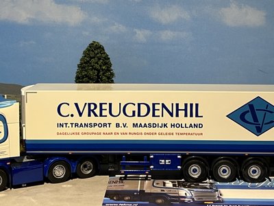 Tekno Tekno Scania R Topline met 3-as koeloplegger C. Vreugdenhil