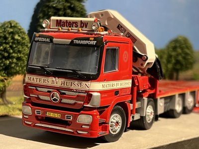 Tekno Tekno Mercedes-Benz Actros L Flatbed truck with flatbed trailer ITM Matrers
